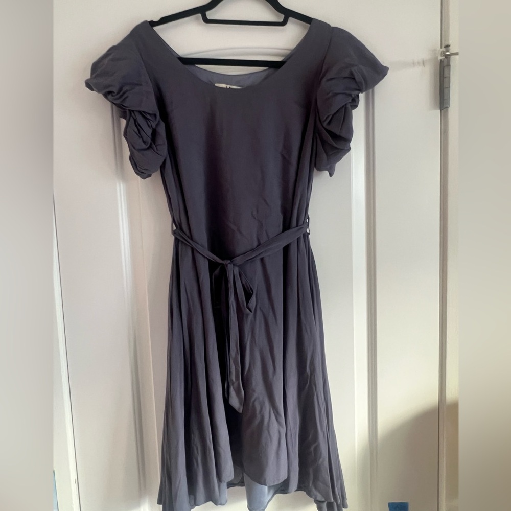NWT MODCLOTH Ya Los Angeles Charcoal Puff Sleeve with tie belt Dress Size M